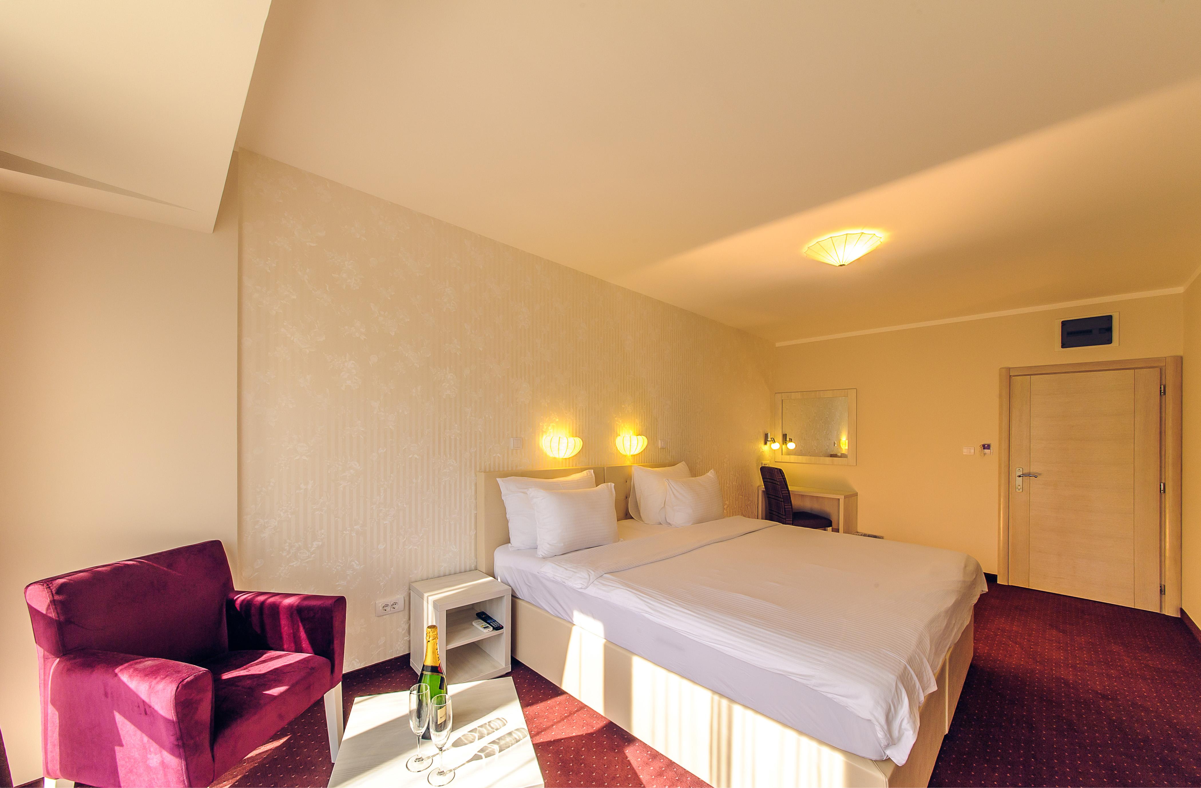 Philia Hotel พอดโกริกา ภายนอก รูปภาพ