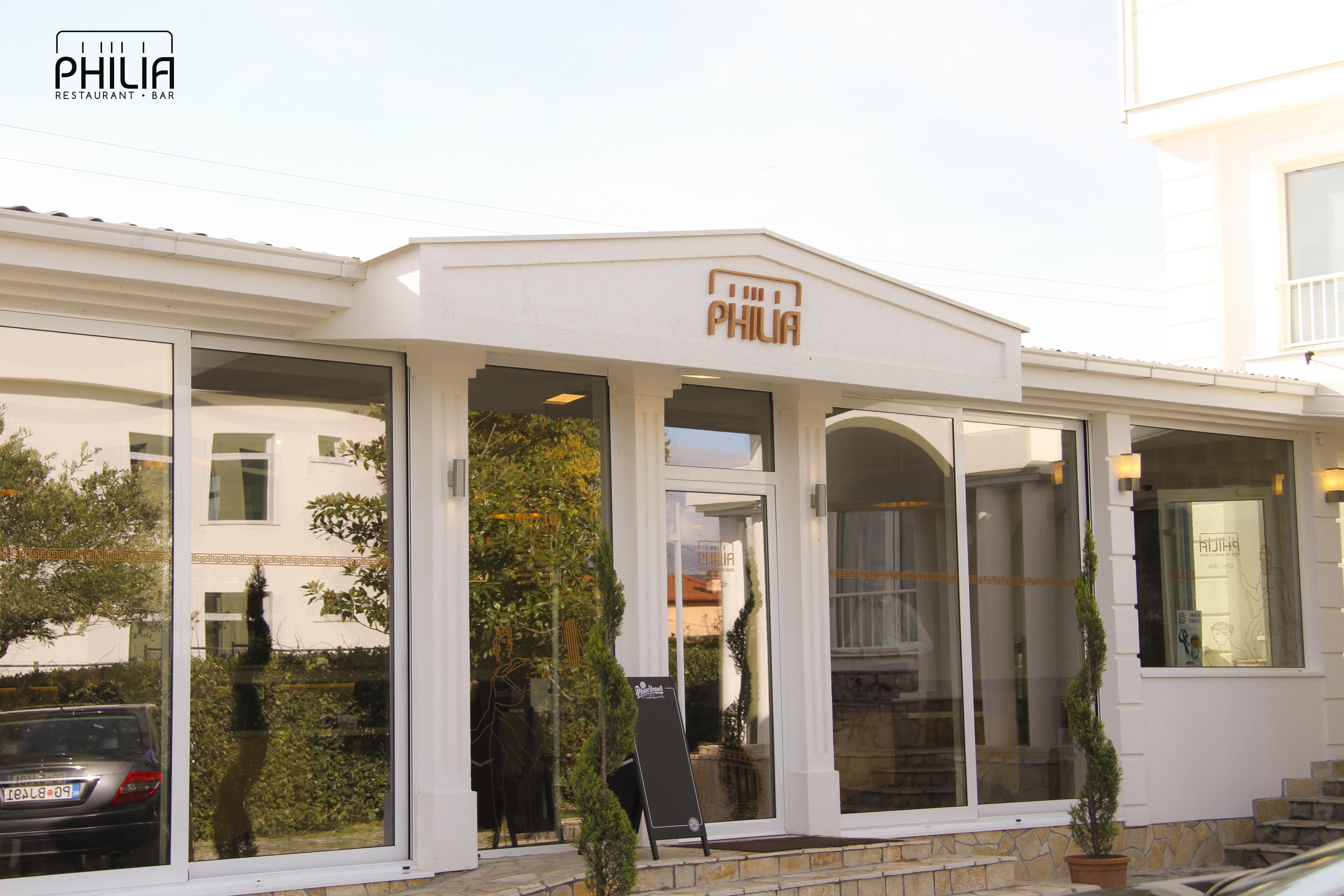 Philia Hotel พอดโกริกา ภายนอก รูปภาพ